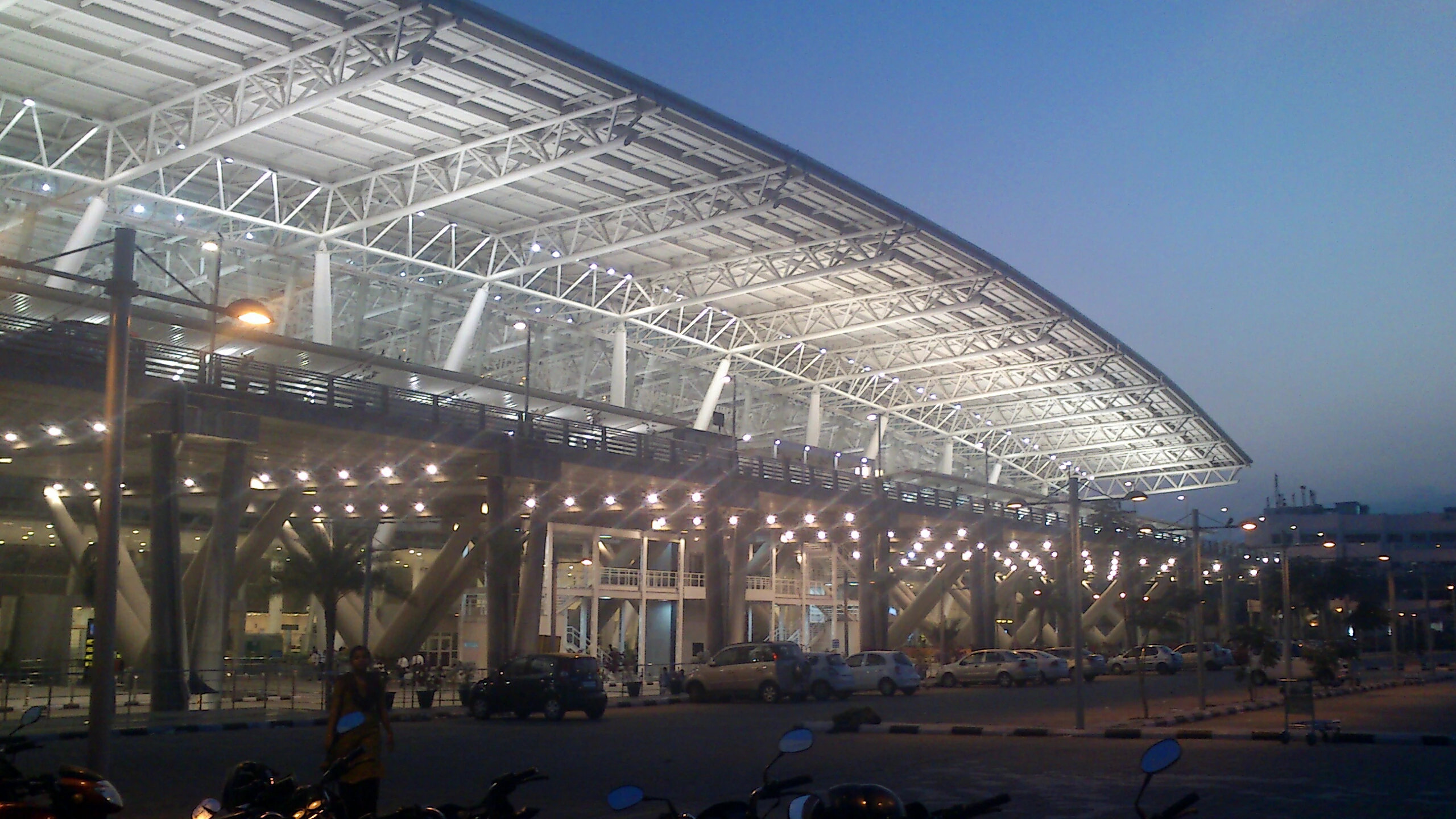 Airport to Perungalathur